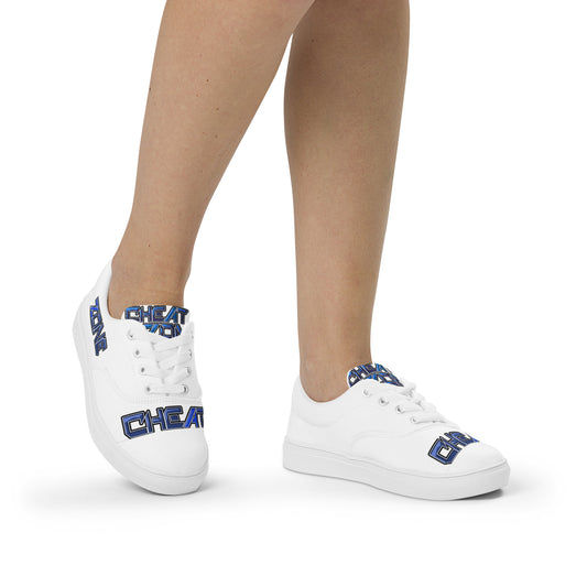 Women’s lace-up canvas shoes